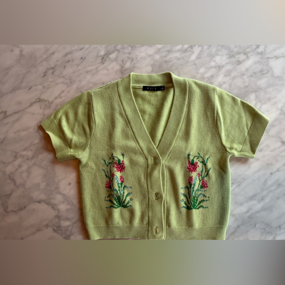 Obey Pistachio Green Crop Top - Picture 5 of 6